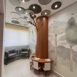 Sala de espera da Levi Clinic em Indaiatuba — clínica de saúde mental e saúde metabólica com ambiente premium