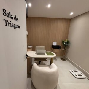 Sala de triagem da Levi Clinic em Indaiatuba SP — clínica médica com estrutura completa para psiquiatria e endocrinologia